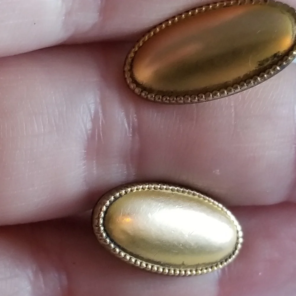 Antique cufflinks by W.G. Clark & Co gold tone Edwardian bean back WGC